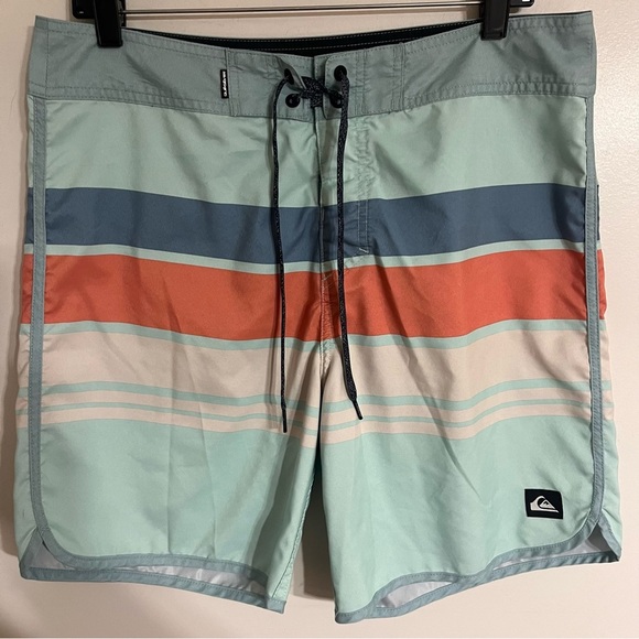 Men’s Quiksilver Striped Board Shorts Swim Trunks Size 33 Blue Teal & Orange - Picture 1 of 14
